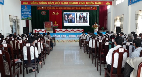 Đảng bộ xã Bình Chánh tổ chức Hội nghị quán triệt chuyên đề toàn khoá “Học tập và làm theo tư tưởng, đạo đức, phong cách  Hồ Chí Minh”